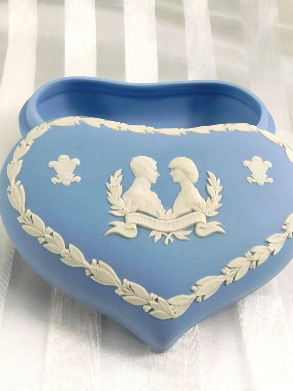 Wedgwood Blue Jasperware Heart Shaped Charles and Diana Trinket Box # 26811